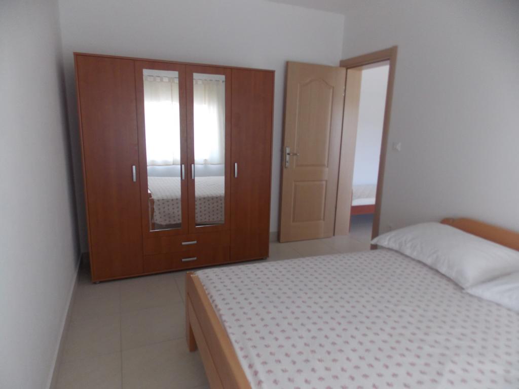 Apartments Franov Bibinje Luaran gambar